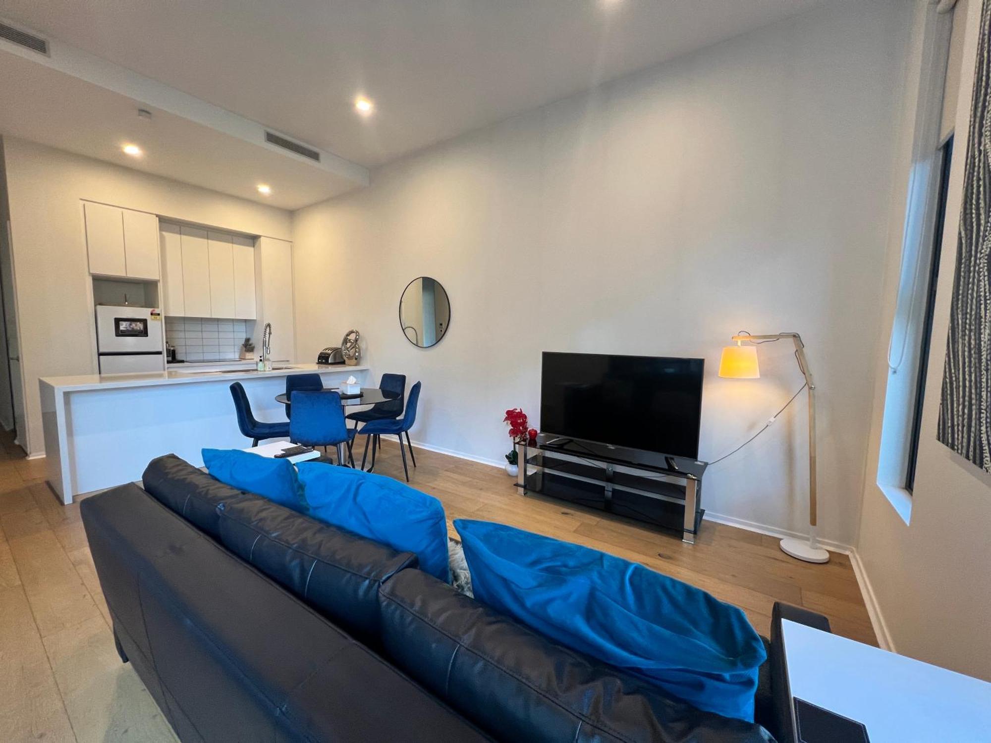 Luxe 2Br Executive Apartment Kingston Pool Parking Wifi Bbq Wine Exterior foto